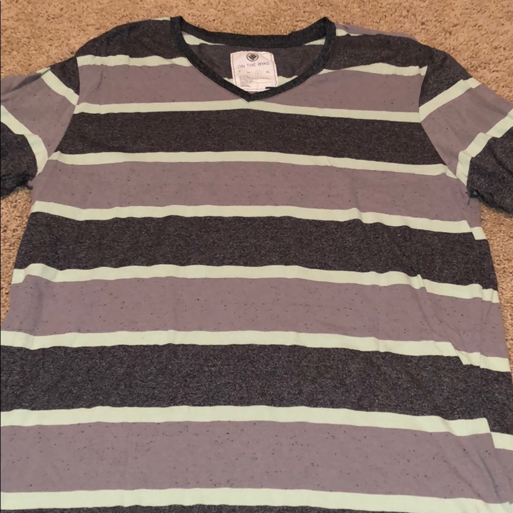 On the Byas t shirt L